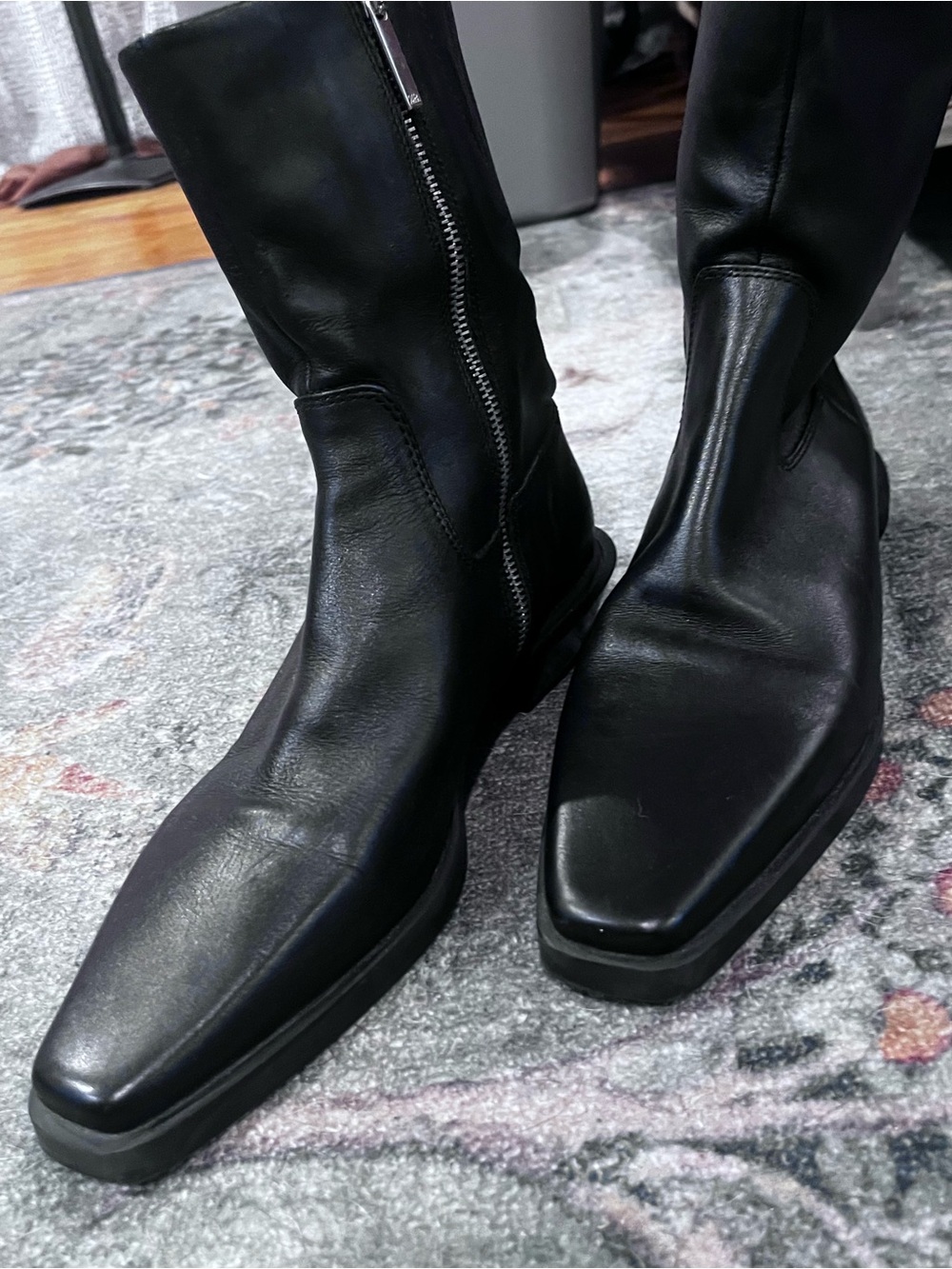 Zara Women’s Black Square-Toe Leather Zip Boots